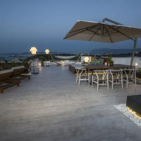 The Hill House Villa *