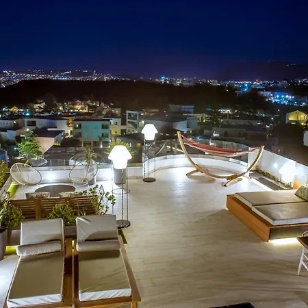 Villa The Hill House